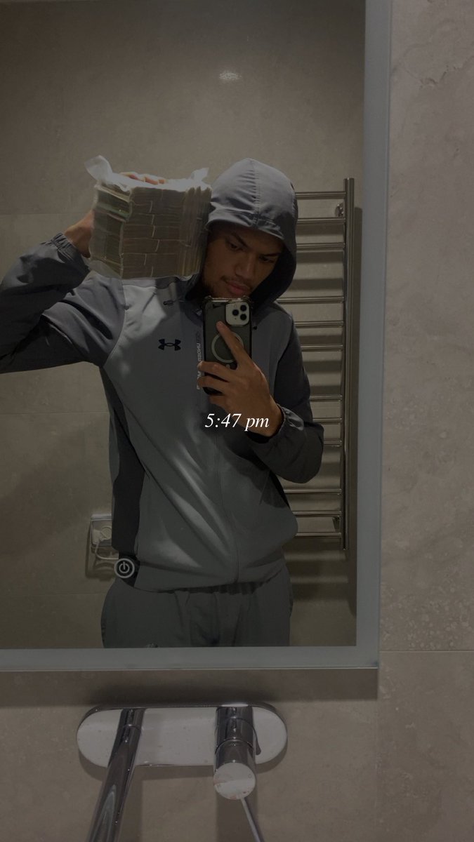🤺 tweet media