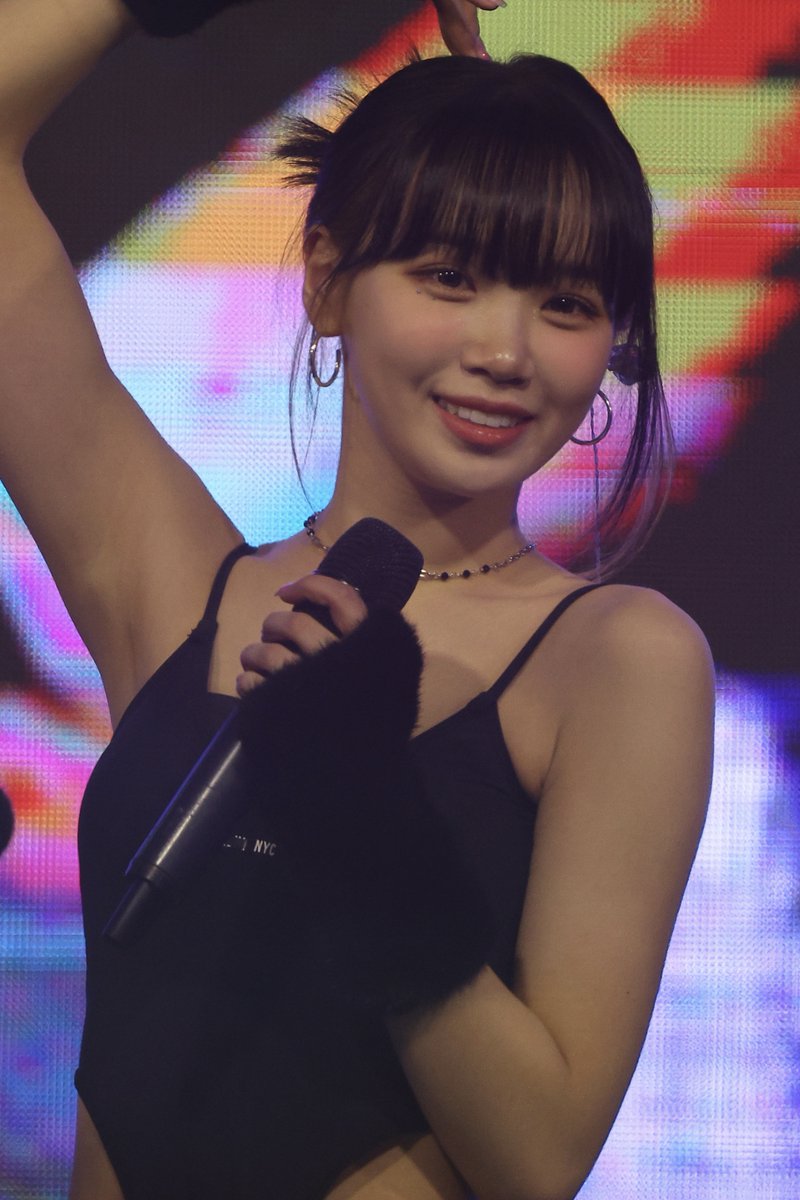 k_pop_data_'s tweet photo. 221027 Chaewon at DANKOOK UNIVERSITY FESTIVAL

Load in 4K

#CHAEWON #김채원 #LE_SSERAFIM #르세라핌 https://t.co/adQPMtl3vc