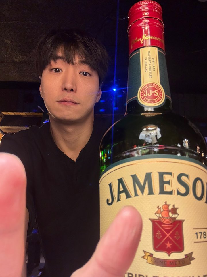 펍 오두막 tweet media