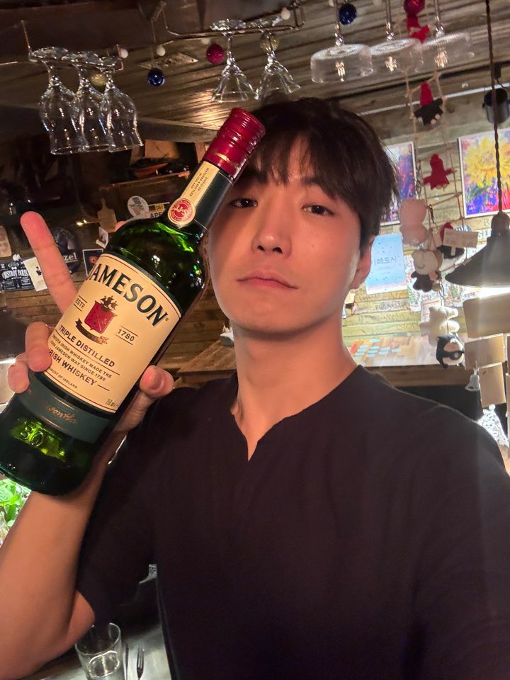 펍 오두막 tweet media