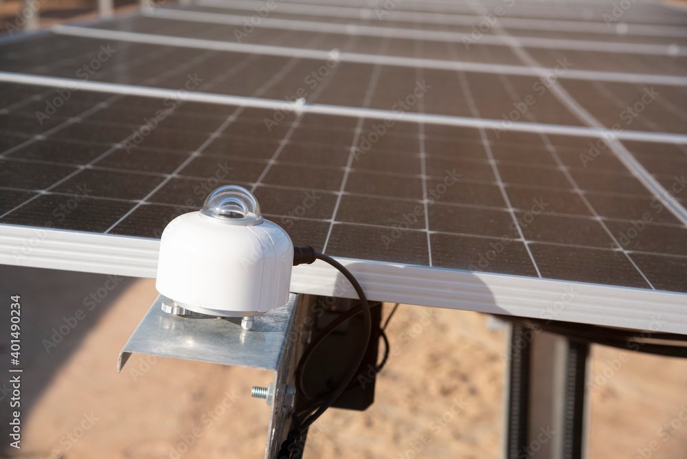 skaytake's tweet image. What do you think  is the work of an irradiance tester ?
#skaytake #lindamwwnanchi
#solar #edwinsifuna