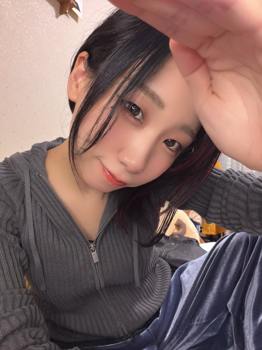 独楽樹ハル🦊🗝10月11日8周年祭❤️‍🔥 tweet media