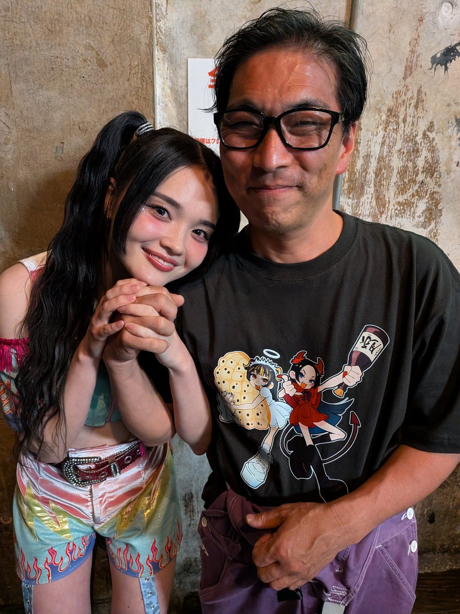 sato_rock_bish's tweet image. SUPERNOVASHツアー大阪特典会⑦⑧
仕事が忙しくて完全にチェキレポのタイミングを逸したので4月中にまとめだし💜
何話したかはもうあまり覚えてないけど幸せな記憶しか残ってないです💜
（この鼻の下の伸び方見たら一目瞭然💜）
#PIGGS大阪
#SHELLME
#しぇるてゃとﾁｪｹﾗ