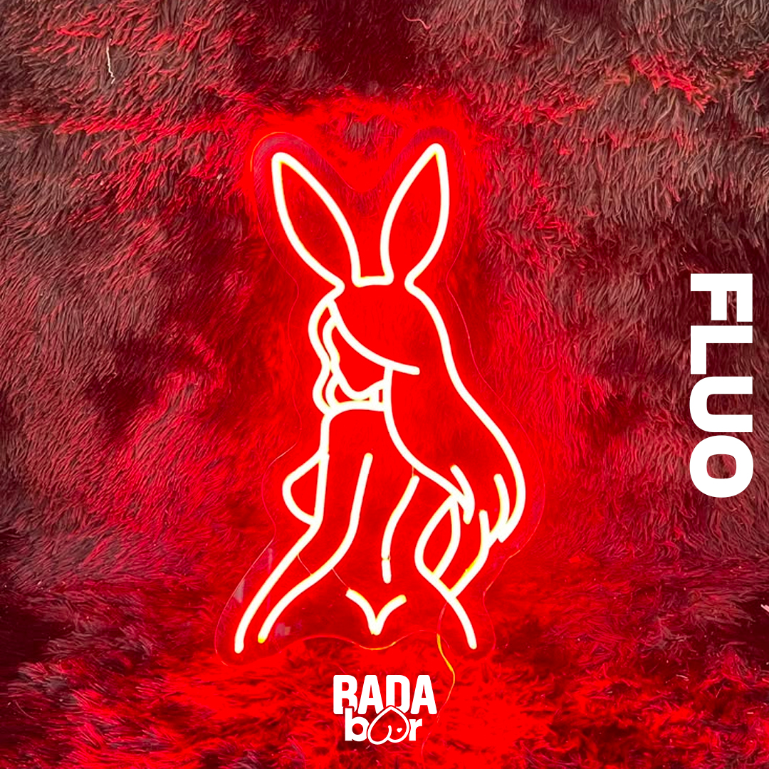bada_bar's tweet photo. FLUO
Plongez dans le noir aux lueurs de nos lumières bleues
Ca va être chaud au Badabar de 18h à 1h
💋 Soirée Couples &amp; FS #badabar #bar #lyon https://t.co/3GAkMmRMmx