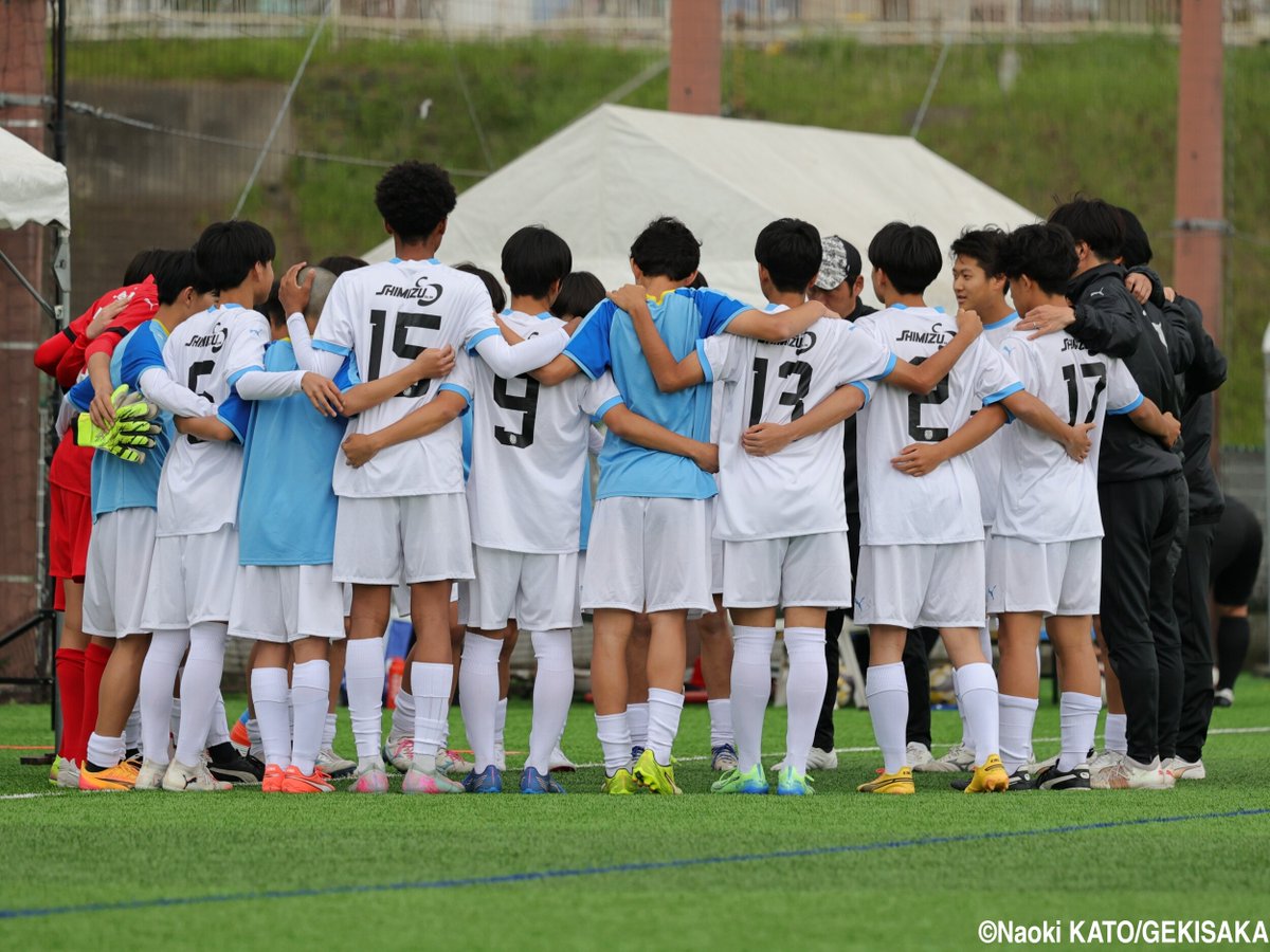 gekisaka's tweet photo. 川崎F U-15生田が東京V Jrユースも破って全勝首位ターン!! 同日に2人がプレミアEAST出場、向上心全開の「相乗効果」で3冠へ

https://t.co/Em6z96JvVt

#中学サッカー #高円宮U15 #ゲキサカ https://t.co/kv0GlI3utB