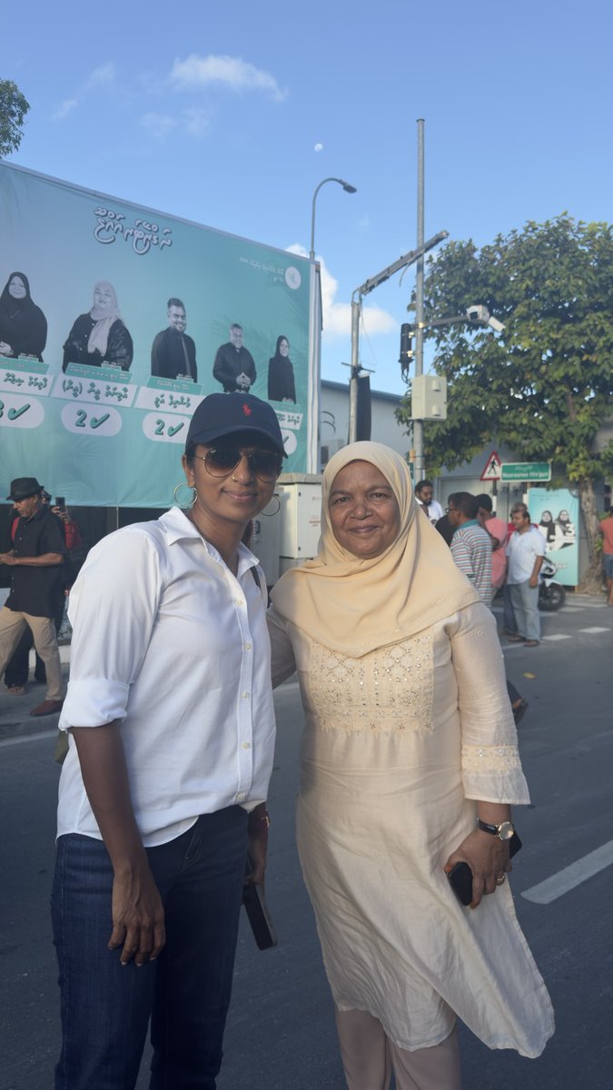 fathun6663's tweet photo. Galolhu uthurah eva hovinama nuvikeyne https://t.co/G0vgHi6RfL