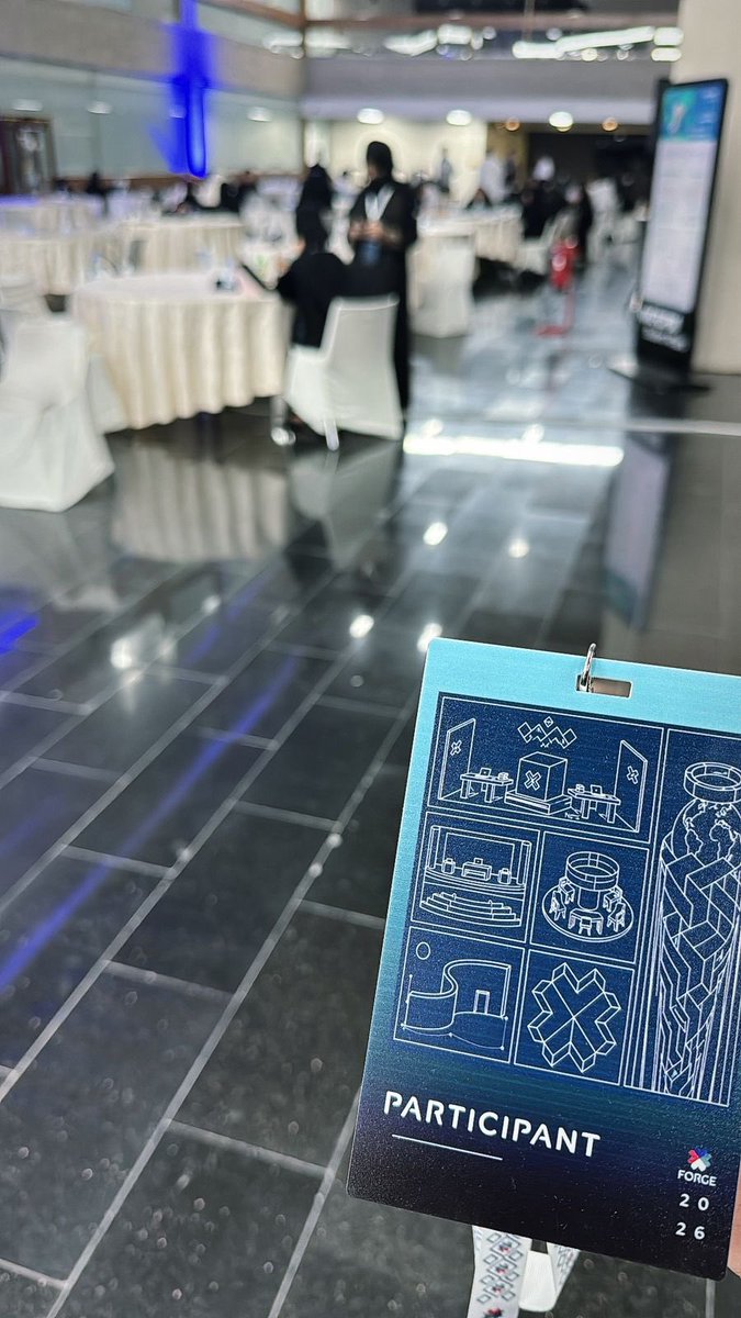 1ifmb's tweet photo. الحمدلله🤍
سعيدة بحصولنا على المركز الثالث في Reverse Hackathon المقام في جامعة الملك فهد للبترول والمعادن 🪄

كانت أيامًا امتلأت بمحاولاتٍ متكررة، وأفكارٍ تولد ثم تُعاد صياغتها حتى استقرت على شكلٍ يليق بالنهاية. ومن براءاتٍ مطروحة، وُلدت لنا رؤى جديدة انتهت إلى هذا الإنجاز. https://t.co/dJyxHgLzMk