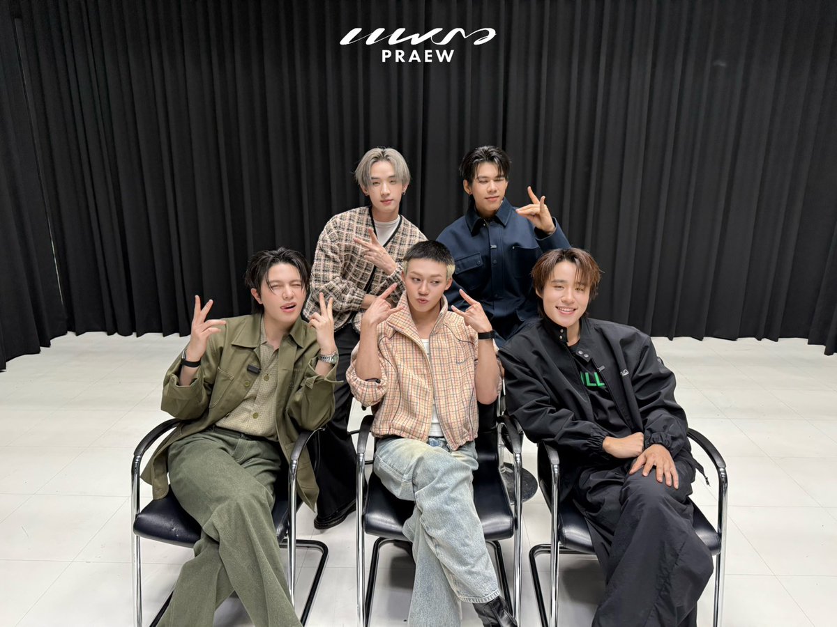 Praew Mag tweet media