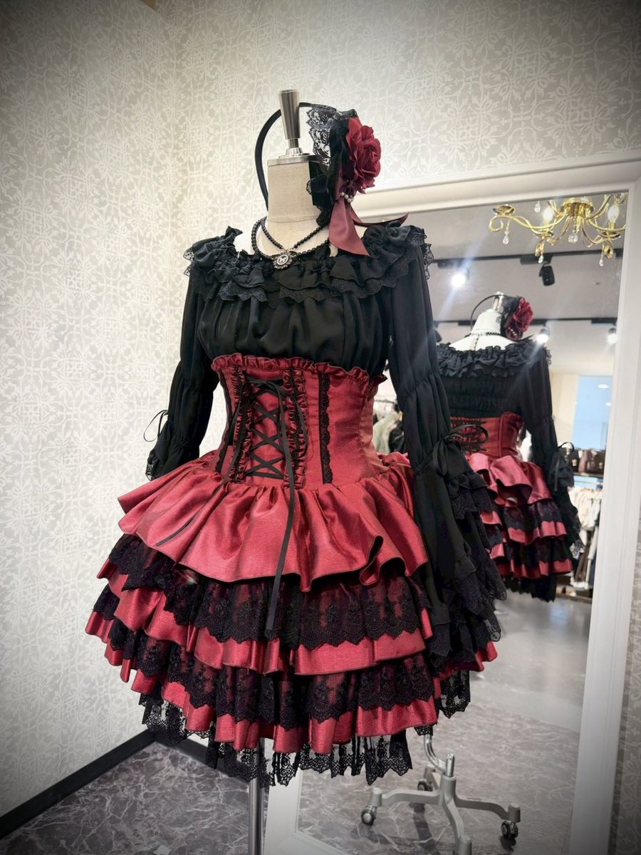 新品ATELIER PIERROT ミニコルセットスカート 赤　レッド 🥀コーディネート紹介🥀 【⚜️ATELIER-PIERROT⚜️】 ┈ Mini Corset