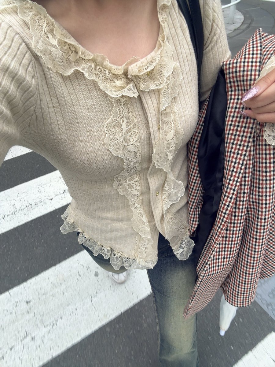 茉 tweet media
