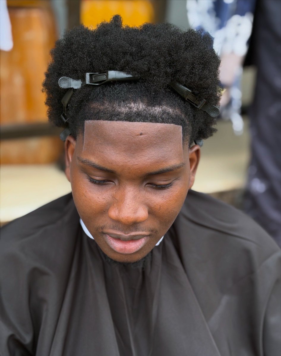Onígbájámọ̀ Ìgbàlódé 💈 tweet media