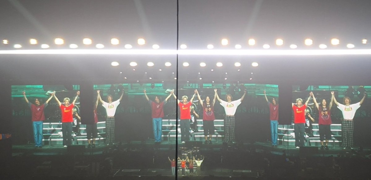 potterpk's tweet photo. #OORBKK2026
#OORinSG
#OORinKL
I'm gonna miss Detox Asia Tour 2026 so much. 🥺 Thanks #ONEOKROCK you are the best! And wish me luck for applying ticket Detox Tour Final in Japan the September. 🙏🙏 yeah so let's complete this journey. I know I have to go!!! 😭😭😭 https://t.co/TpucwnPRJk
