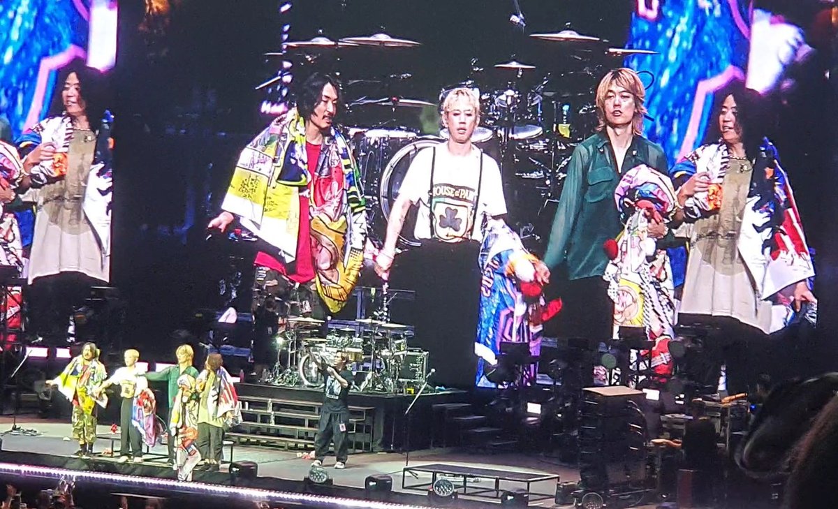 potterpk's tweet photo. #OORBKK2026
#OORinSG
#OORinKL
I'm gonna miss Detox Asia Tour 2026 so much. 🥺 Thanks #ONEOKROCK you are the best! And wish me luck for applying ticket Detox Tour Final in Japan the September. 🙏🙏 yeah so let's complete this journey. I know I have to go!!! 😭😭😭 https://t.co/TpucwnPRJk