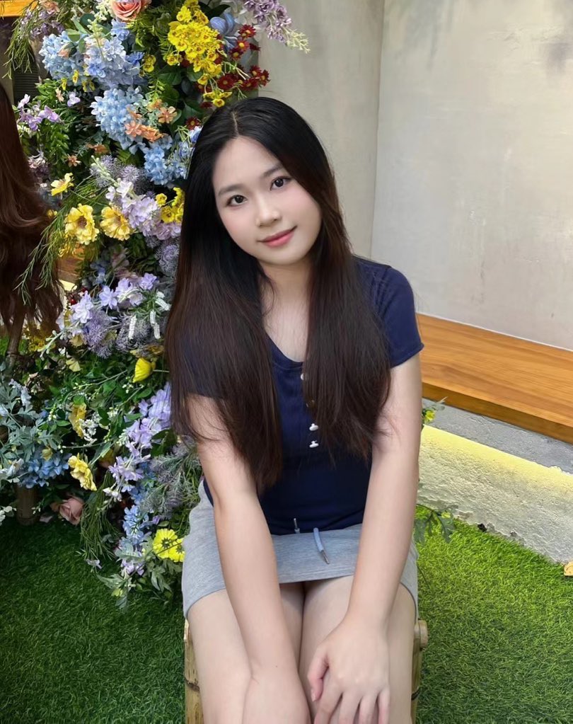 8y3Va's tweet photo. 假期任务来领 https://t.co/m0ynNfchx5