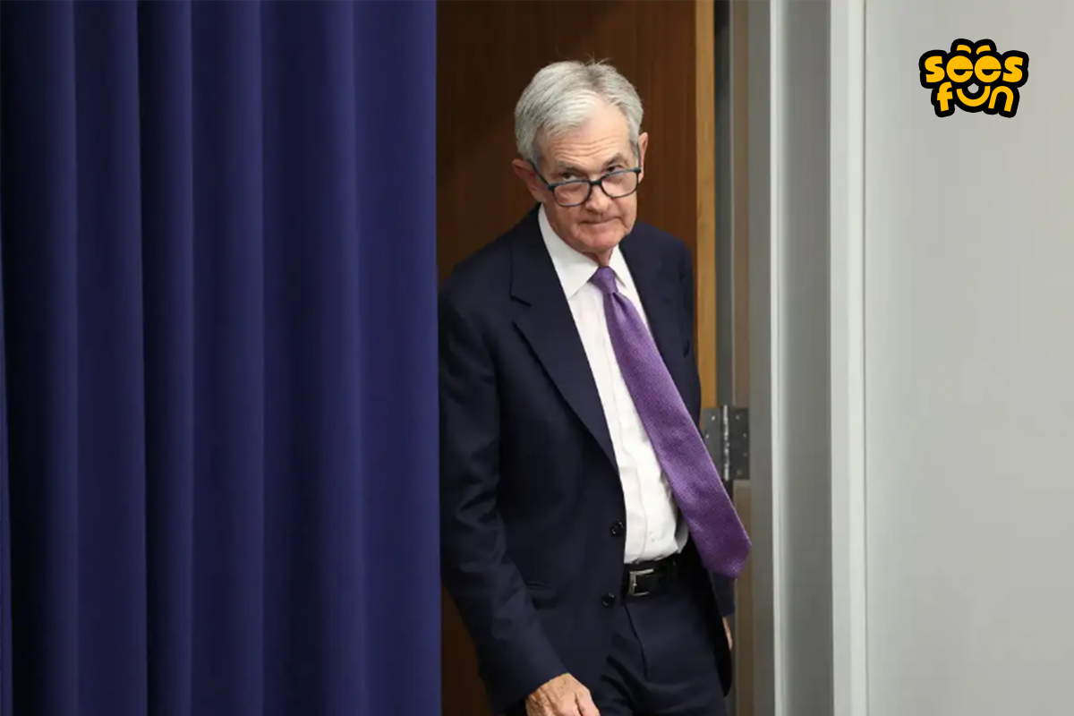 SeesFun's tweet photo. 🇺🇸🔴 Powell Exit Drama: Countdown to May 15

Jerome Powell signaled he plans to stay on the Fed board afterward, adding a twist to the transition.

👀 Voting Topic:
Jerome Powell out as Fed Chair by May 15, 2026? 

⚖️ Smooth handover or last-minute drama?https://t.co/uHrLYGZwEm https://t.co/2NDWDxwqtZ