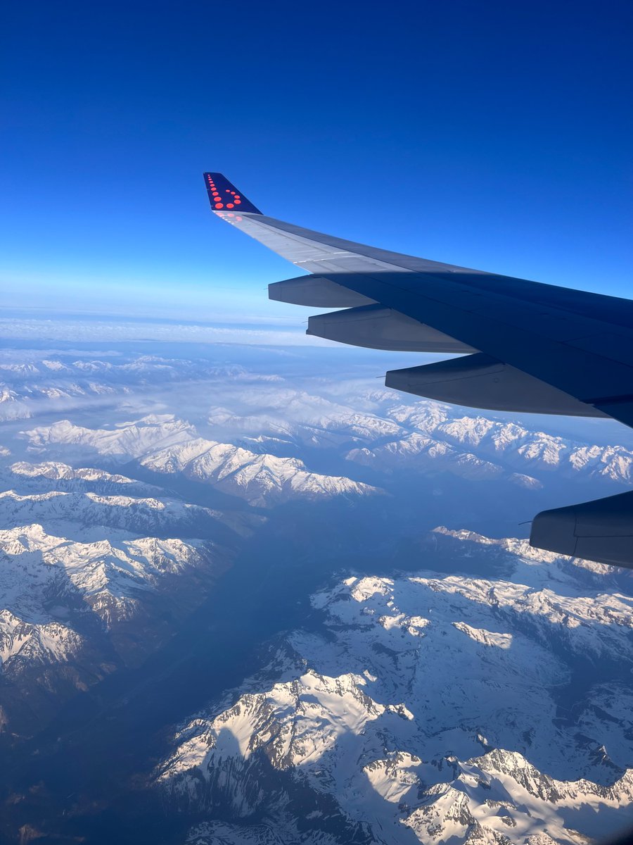 I’m a very private person tbh. Like today I flew over the alps and I’m not even talking about it. You wouldn’t even know.
(Posted this everywhere including tiktok)