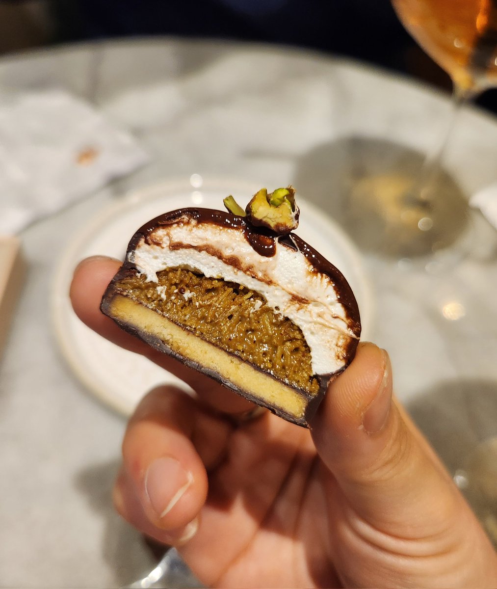 도라희 tweet media