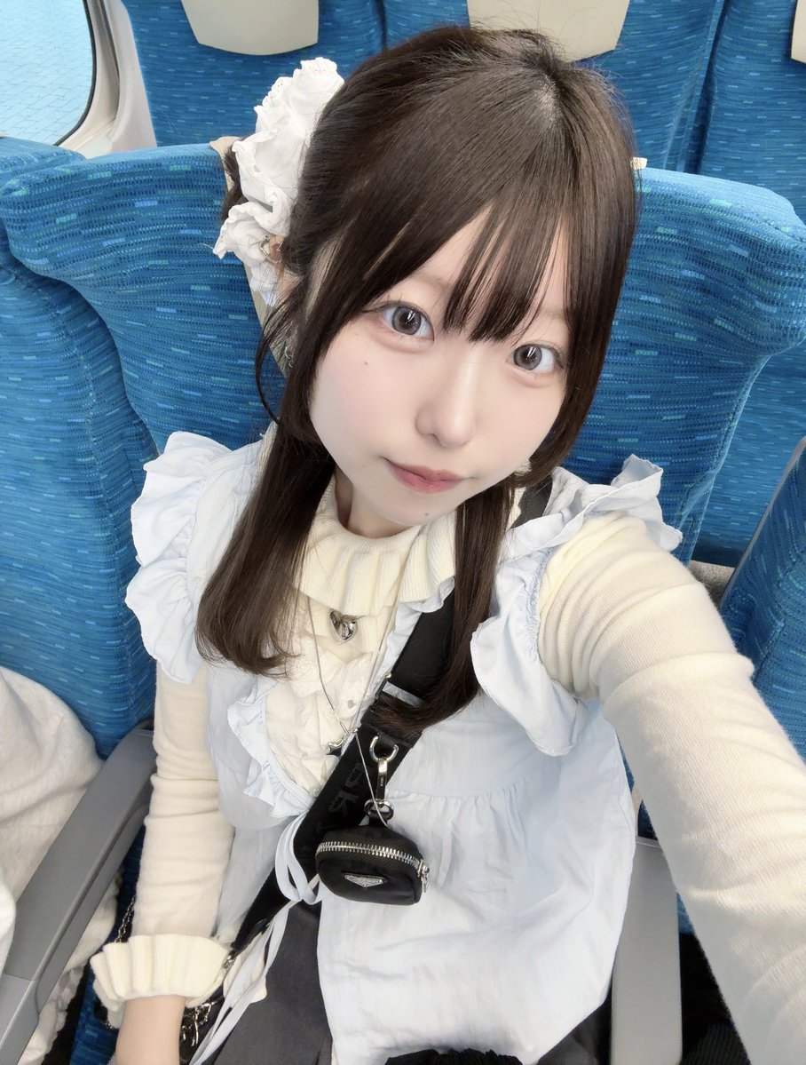 とれの tweet media