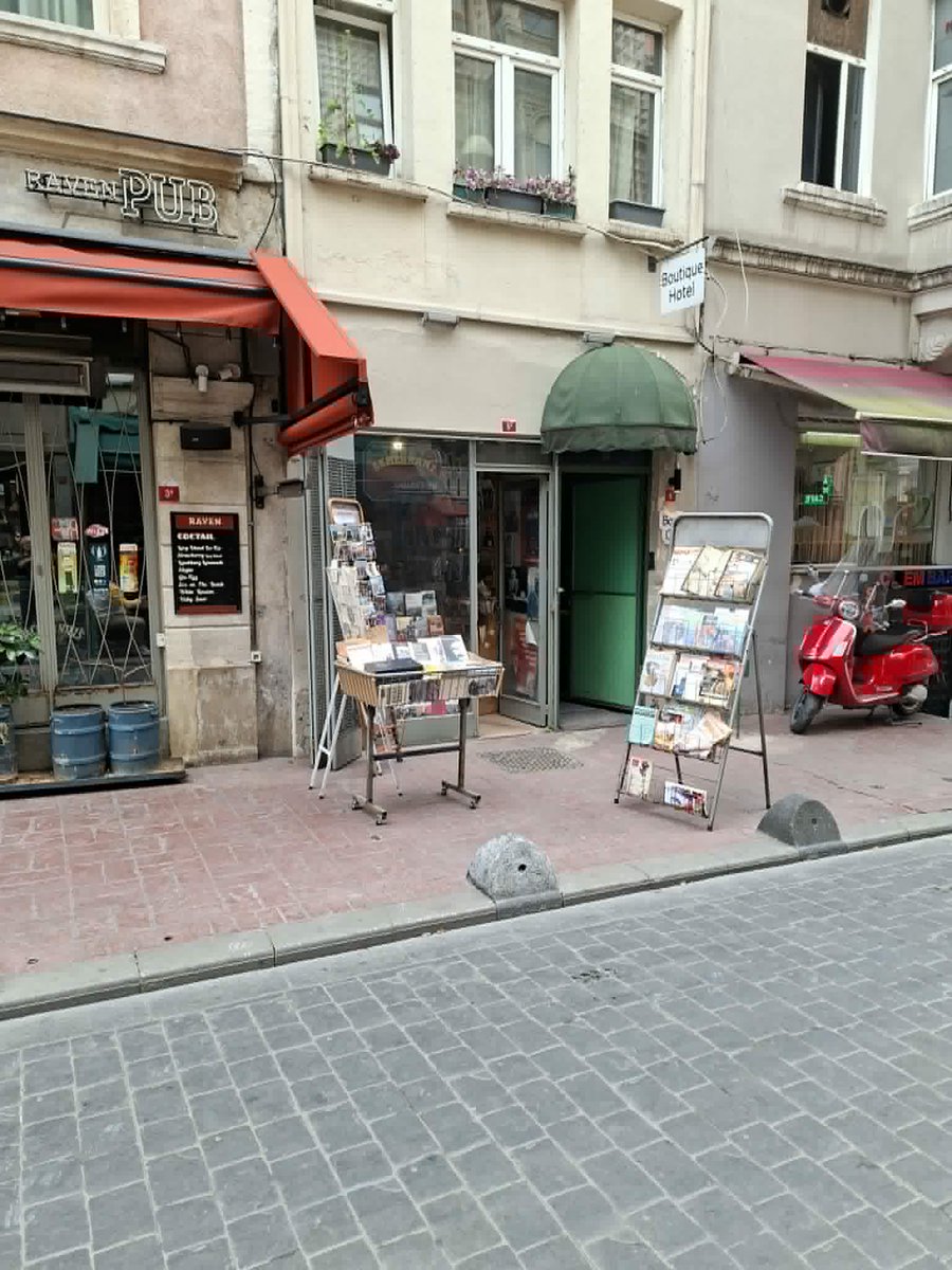 Semerkant Kitabevi tweet media