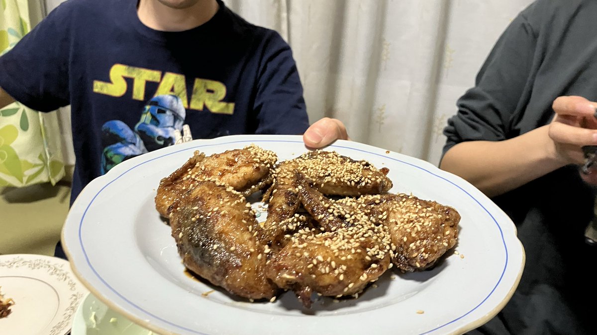 イジョ tweet media