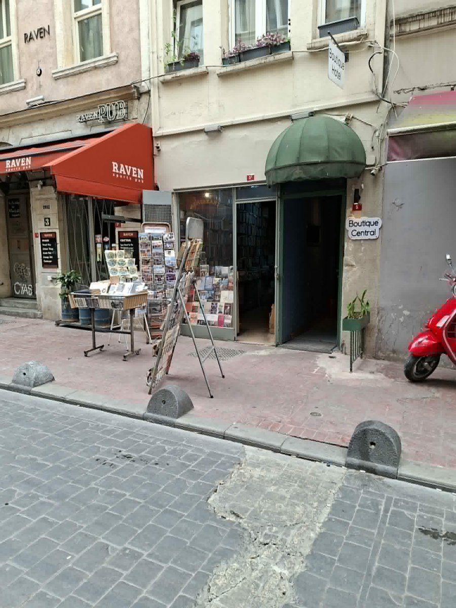Semerkant Kitabevi tweet media