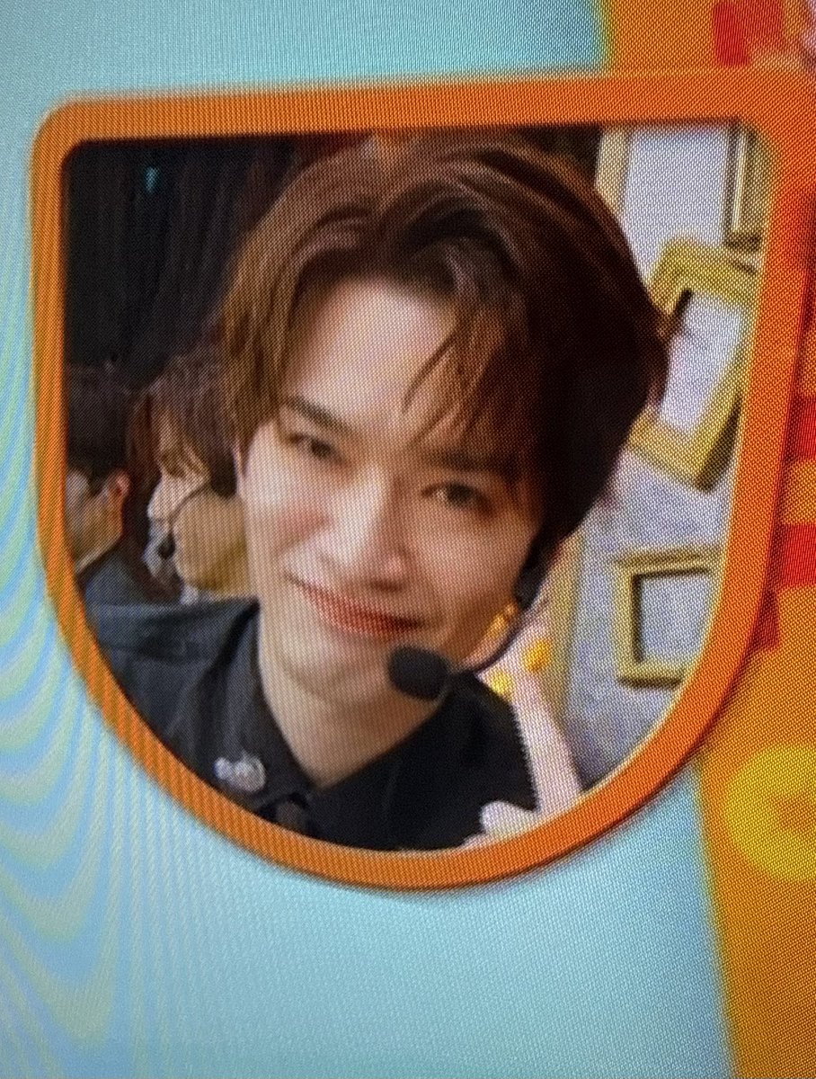 fu_ka_za_wa's tweet image. 待って⁉️⁉️⁉️⁉️⁉️深澤くん😭💜
カッコよすぎる😭😭😭😭😭💜💜

#SnowMan #深澤辰哉 #STAR