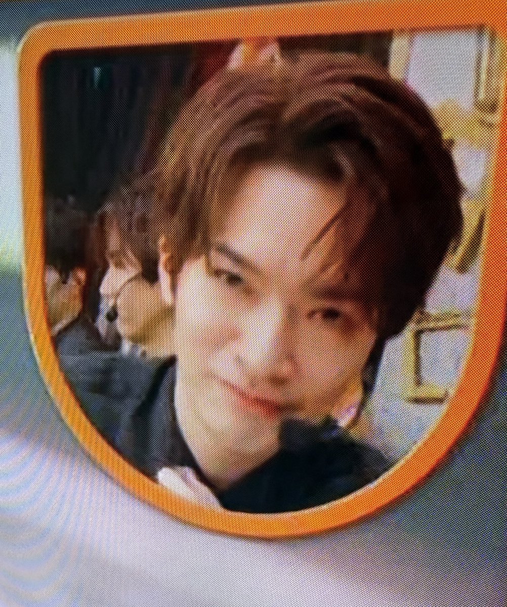 fu_ka_za_wa's tweet image. 待って⁉️⁉️⁉️⁉️⁉️深澤くん😭💜
カッコよすぎる😭😭😭😭😭💜💜

#SnowMan #深澤辰哉 #STAR