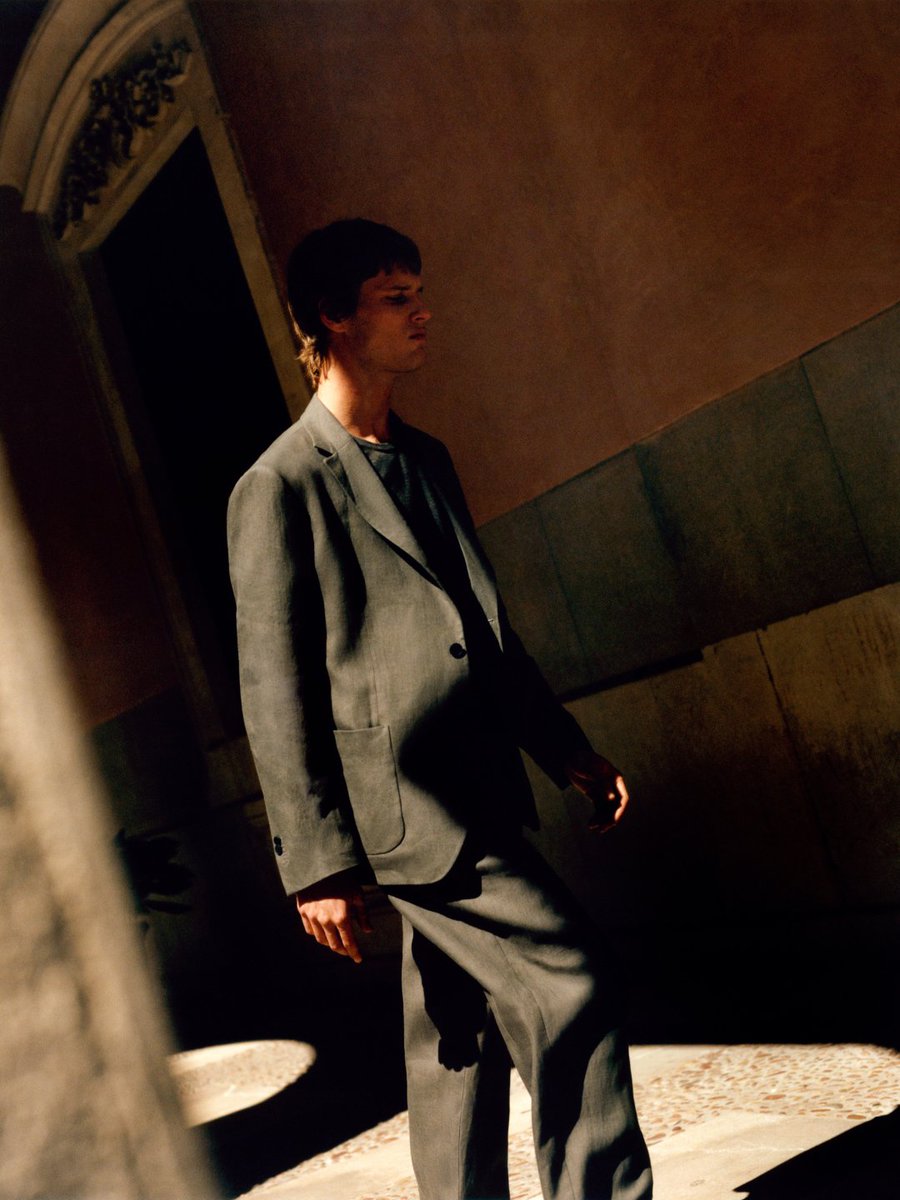 massimodutti's tweet photo. Mallorca Outline | Linen tailoring, monochrome looks, relaxed proportions.​
An island-shaped wardrobe. Discover the collection: https://t.co/6YHj5ju2Lf

#MassimoDutti #NewInDutti https://t.co/BQiy2Nb0Jc