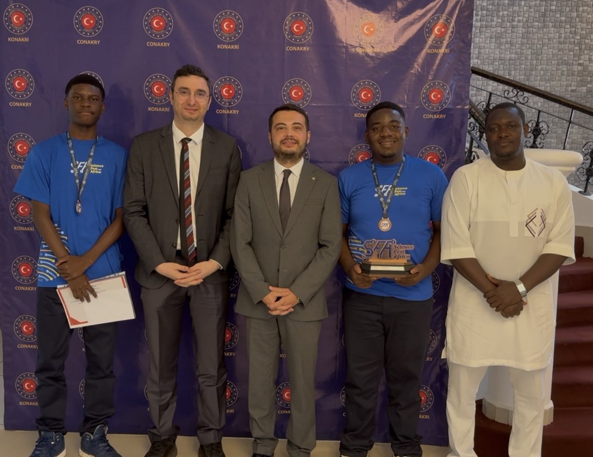 TC_KonakriBE's tweet photo. Félicitations aux élèves des écoles @GnMaarif 🇬🇳 primés en “Robotique” et “Intelligence Artificielle” lors de la 2e édition du #ScienceFestAfrica2026 à Abidjan. Nous leur souhaitons plein succès dans la poursuite de leurs études.
@TMaarifVakfi
#SFA26 https://t.co/Q9lBMXq4wG
