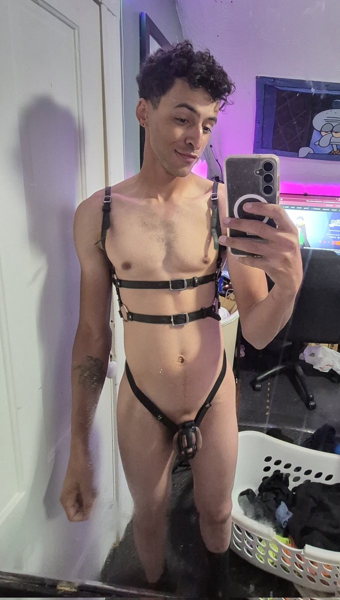 Slender Sub ⛓️🪢🙇🏽‍♂️ tweet media