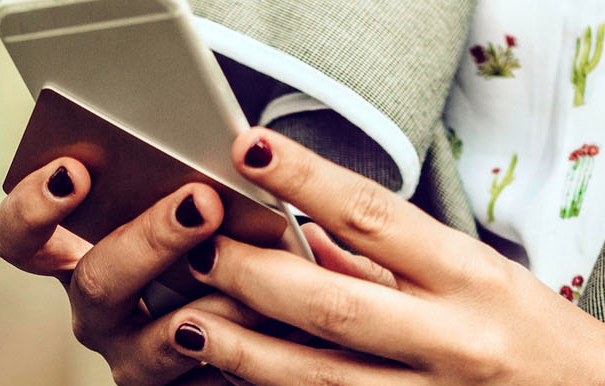 TheBobbyScheme's tweet photo. 𝐅𝐫𝐚𝐮𝐝 𝐖𝐚𝐫𝐧𝐢𝐧𝐠 from @CambsPolice 
A woman from #Peterborough recently joined a telegram group where she was told she could make money just by sending photos of her feet. For more on fraud and how to keep yourself safe, visit our website >> https://t.co/rDEfwHCS54 https://t.co/16Yqg7nyu8
