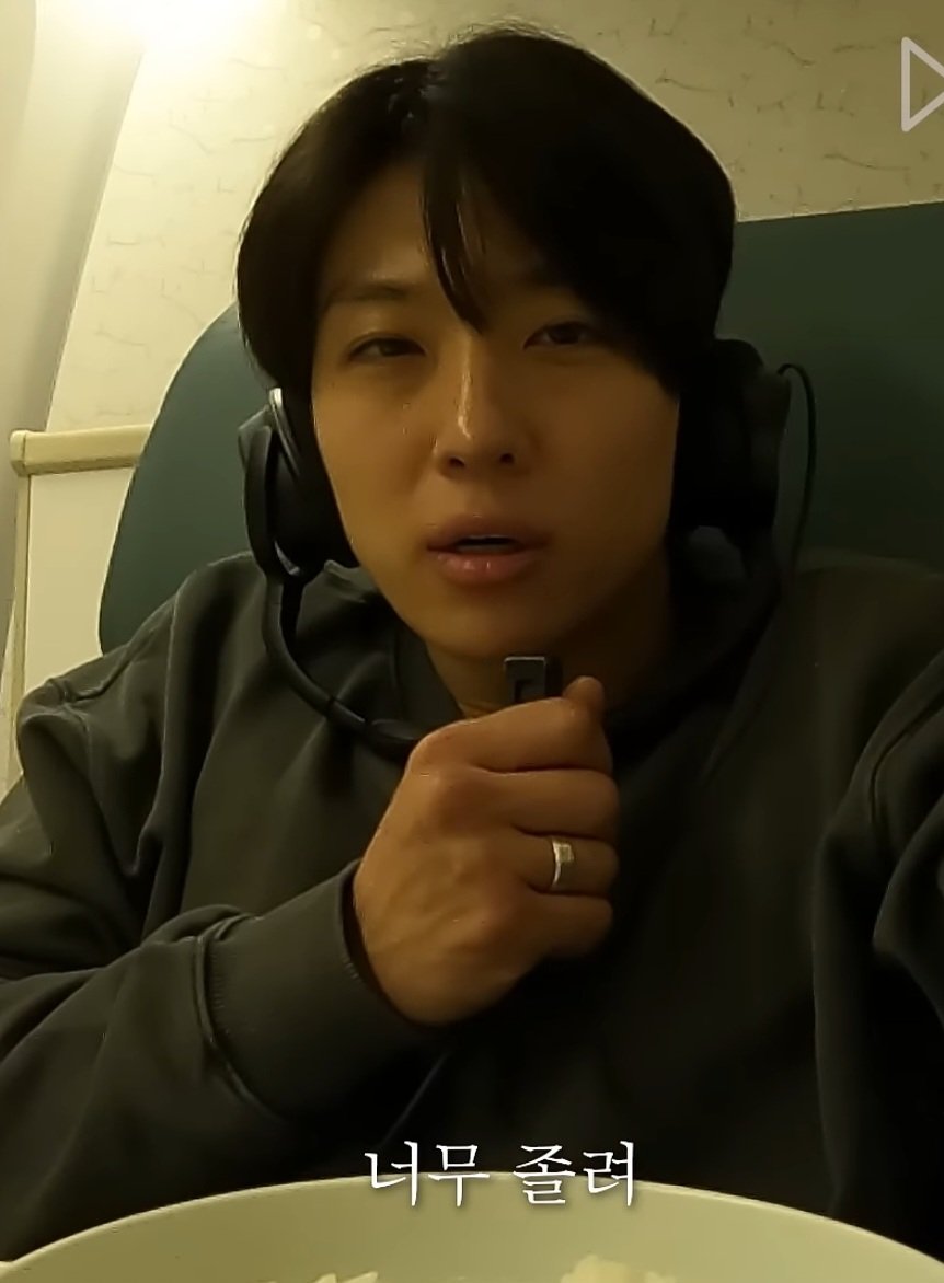덱쏭 tweet media