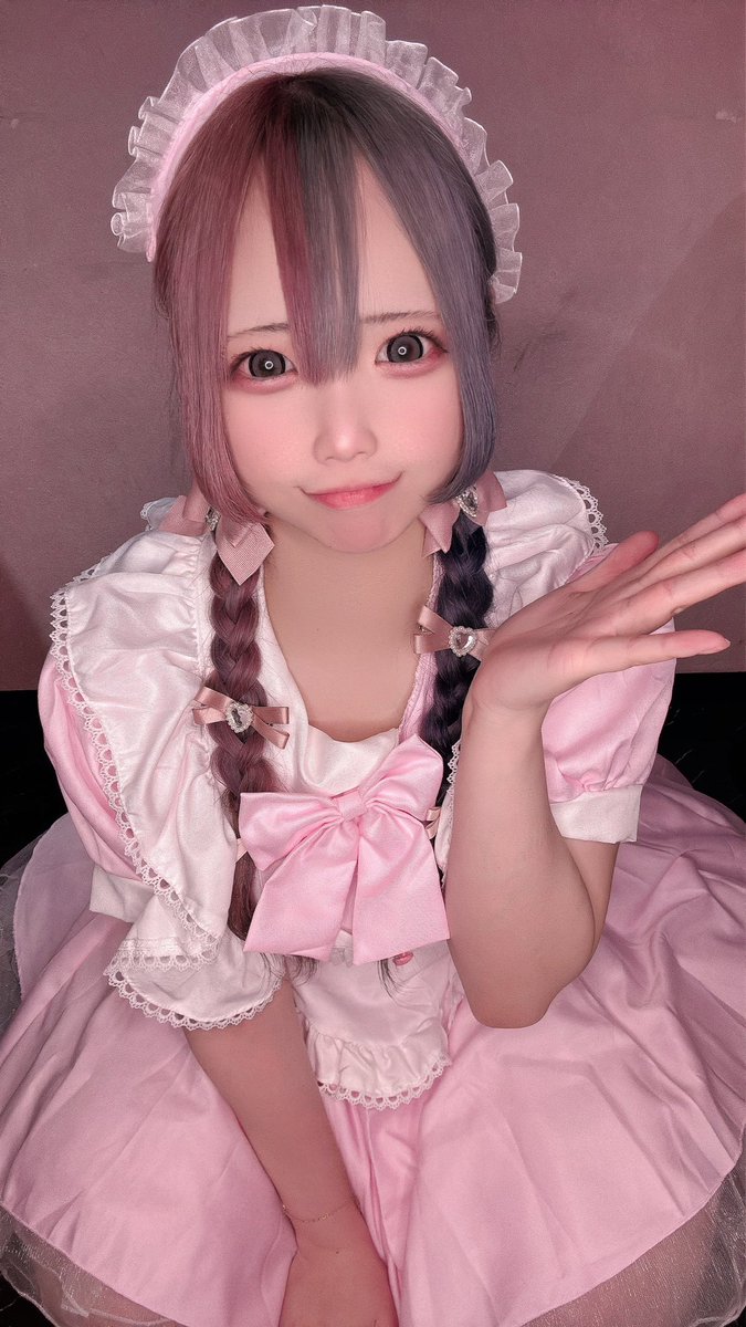 _aibatsu_'s tweet photo. しゅ！しました！今日はメイドさん♡
ご奉仕させてくださいっ
#コンカフェ嬢 #宗右衛門町 #自撮り界隈 #派手髪女子 #地雷系女子 #メイドコスプレ https://t.co/LcOqOmaWYT