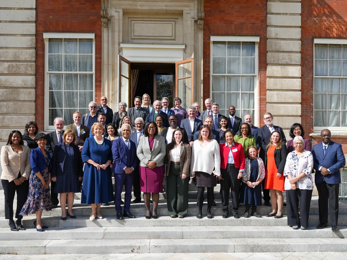 CPA_Secretariat's tweet image. 5/
- @SenateCA 🇨🇦 displays new model of CPA Patron, Queen Elizabeth II
- @CPAAfricaRegion meet with @ParliamentofMw🇲🇼 MPs
- Goa host first CPA India Zone VII Conference 🇮🇳 @LokSabhaSectt 
- #Commonwealth organisations join plans for Antigua and Barbuda CHOGM 2026 @commonwealthsec
