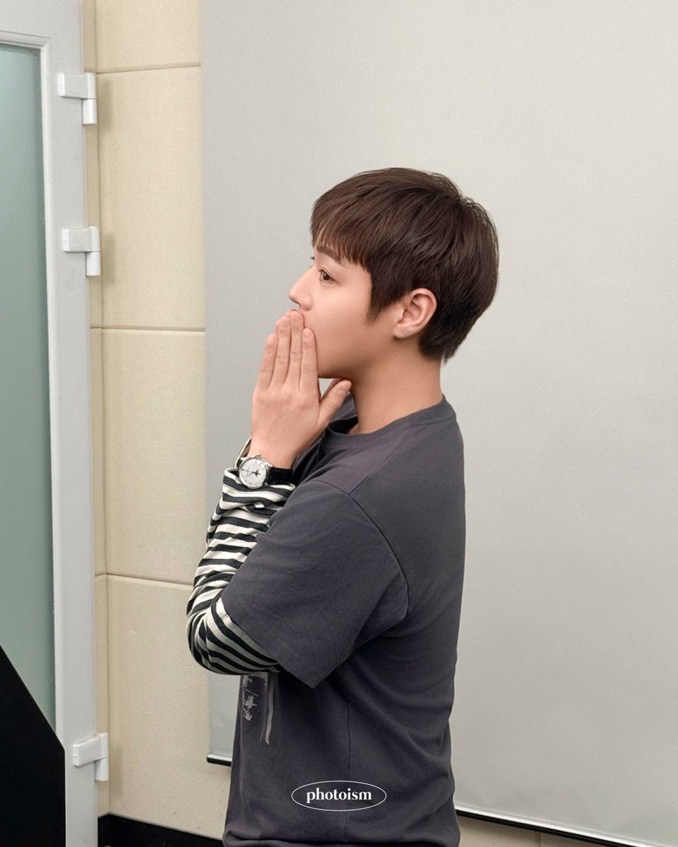 포토이즘 tweet media