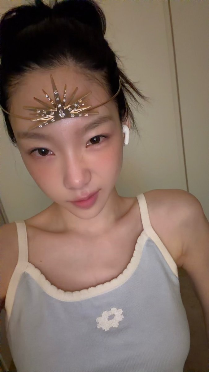 TAEYEON UPDATES tweet media