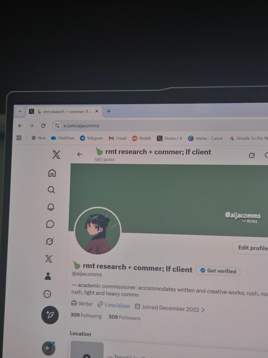 Online! Feels like I'm shadowbanned, kaya I'm trying my best to stay online. Please interact if you cann.

Still accepting commissions as well, message lang.