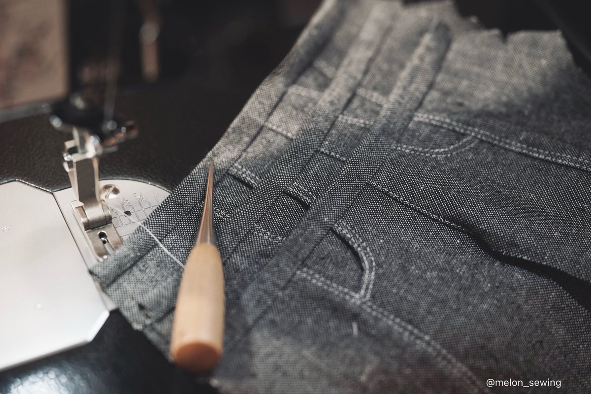 春夏のお洋服作成中です。
テヤンのサロペットの新色を作っています🪡

今月後半に出品できたら良いなと思っています。