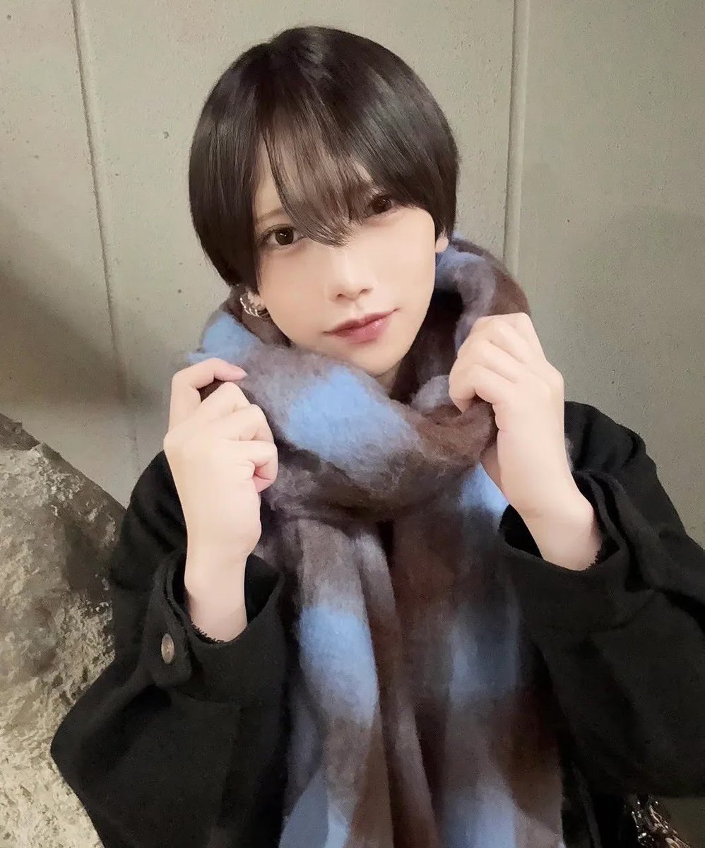 aru4oo's tweet photo. 5月8日から初恋ショコラティエ（@choco_shinjuku ）で働かせていただくあるです🍫

初めましての方が多いと思いますがよろしくお願いします👨🏻‍🍳🍽 https://t.co/JHOWDKXrcI