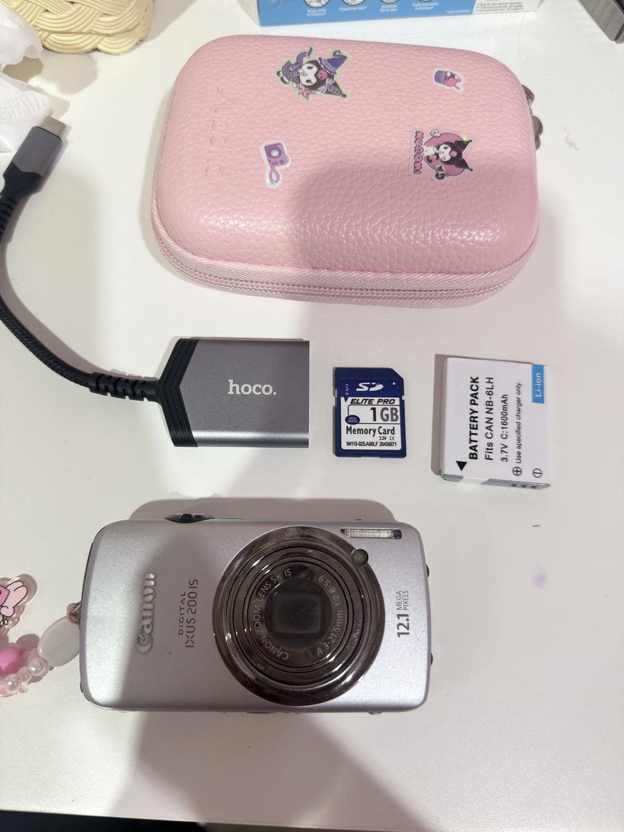 namiarenmee's tweet photo. 🌟Canon ixy 930is (Hit) สีเงิน
ทำงานเต็มระบบ ทัชปกติ ปุ่มปกติ เลนส์ใส(ไม่มีฝุ่น)

— 7,390 ส่งฟรี

อุปกรณ์ แบต+ที่ชาร์จ+เมม+ที่ดึงรูป +กระเป๋า 🎀

นัดรับ mrt (กทม) ค่า
ตำหนิ ร่องรอยตามการใช้งานทั่วไป 
#ส่งต่อกล้องดิจิตอล #กล้องดิจิตอลมือสอง
 #กล้องดิจิตอล https://t.co/gIyd2OQyqs
