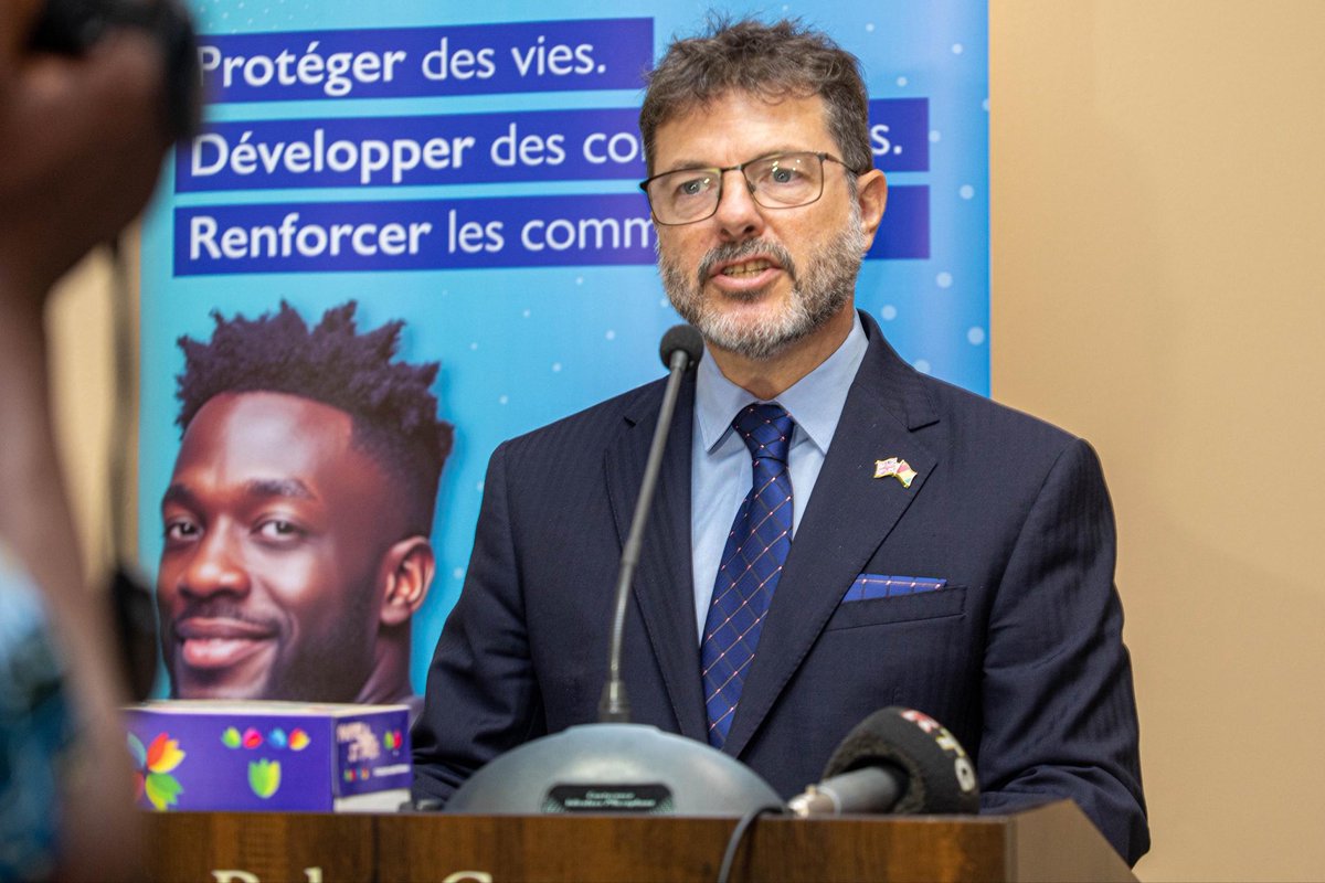 UK in Guinea 🇬🇧🇬🇳 tweet media