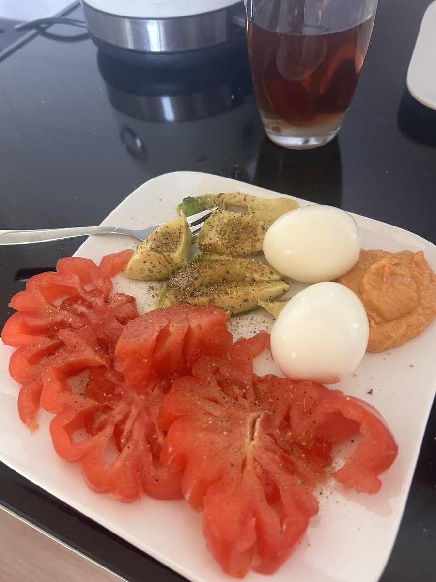 mayalyn_'s tweet photo. Healthy breakfast is happy goddess, smeek om een tikkie and maak me nog happier 💋

Findomnl tikkieslaafje paypig findomgoddess https://t.co/xTGOD7NDo5