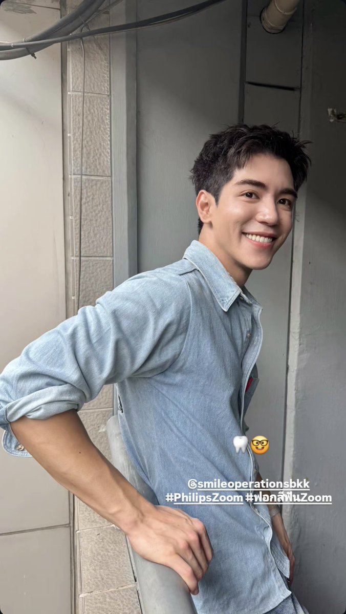 RABBITHOLE95X's tweet image. โหหหห พี่ดารา หล่อจังอ่ะ ผมทรงนี้คือพี่เชียรเลยมั๊ยถามแค่นี้ แถมยังยิ้มสวยอีกต่างหาก 😳

#PIDEmonthapoom
#ไป๊ปนิว #PideNew