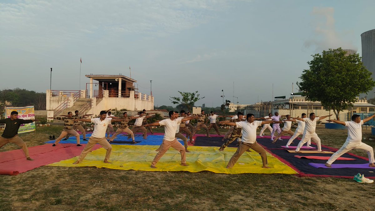 CISFEast's tweet image. "Every breath counts, every stretch strengthens — CISF Yoga Week April 2026."
#StayFit #CISFYoga #HealthyIndia #YogaDaily