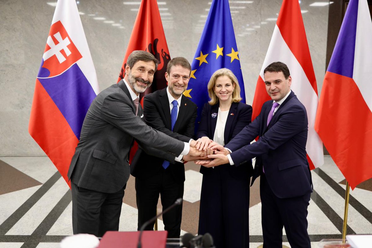 HoxhaFer's tweet image. It doesn’t happen every day that three #Ministers from EU Member States visit #Albania together to show their support.

I was very pleased to welcome and meet today with the members of the Slavkov format (S3): Ministers @BMeinl 🇦🇹, @petr_macinka 🇨🇿 and #JBlanar 🇸🇰, for a friendly
