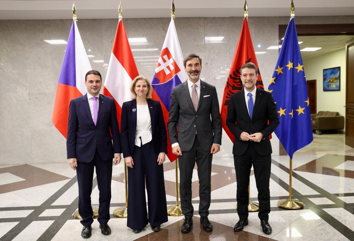 HoxhaFer's tweet image. It doesn’t happen every day that three #Ministers from EU Member States visit #Albania together to show their support.

I was very pleased to welcome and meet today with the members of the Slavkov format (S3): Ministers @BMeinl 🇦🇹, @petr_macinka 🇨🇿 and #JBlanar 🇸🇰, for a friendly