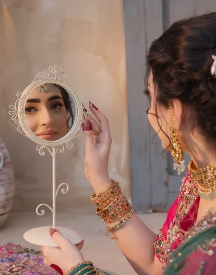 𝑮𝒐𝒉𝒂𝒓-€-Nayab tweet media