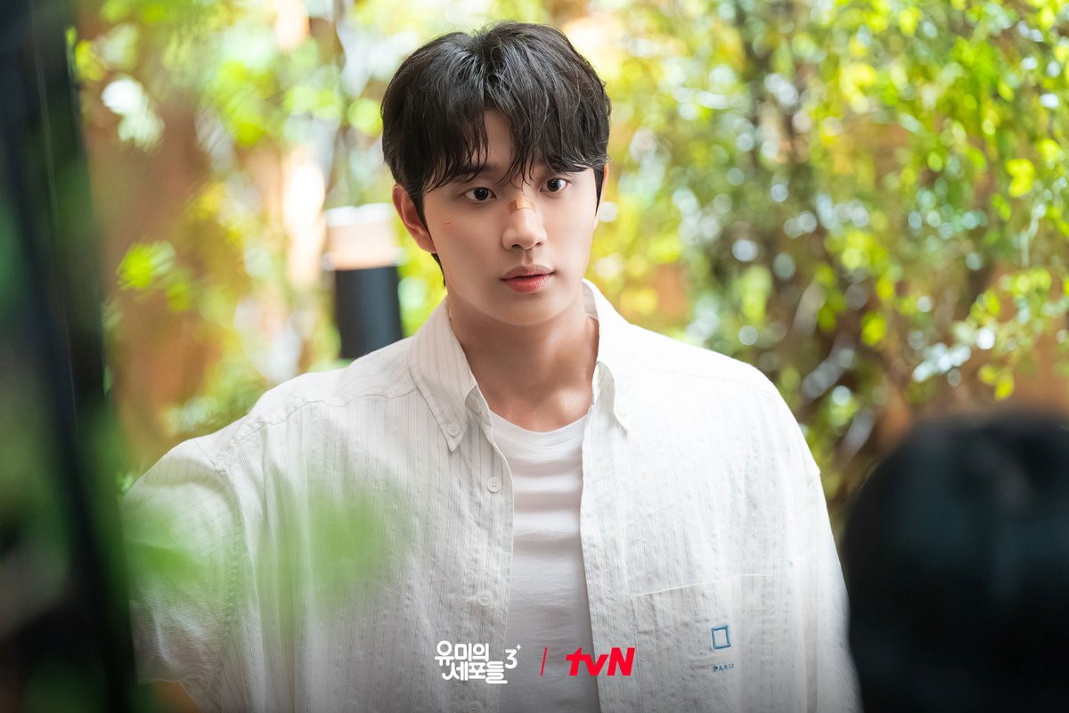 tvN drama tweet media