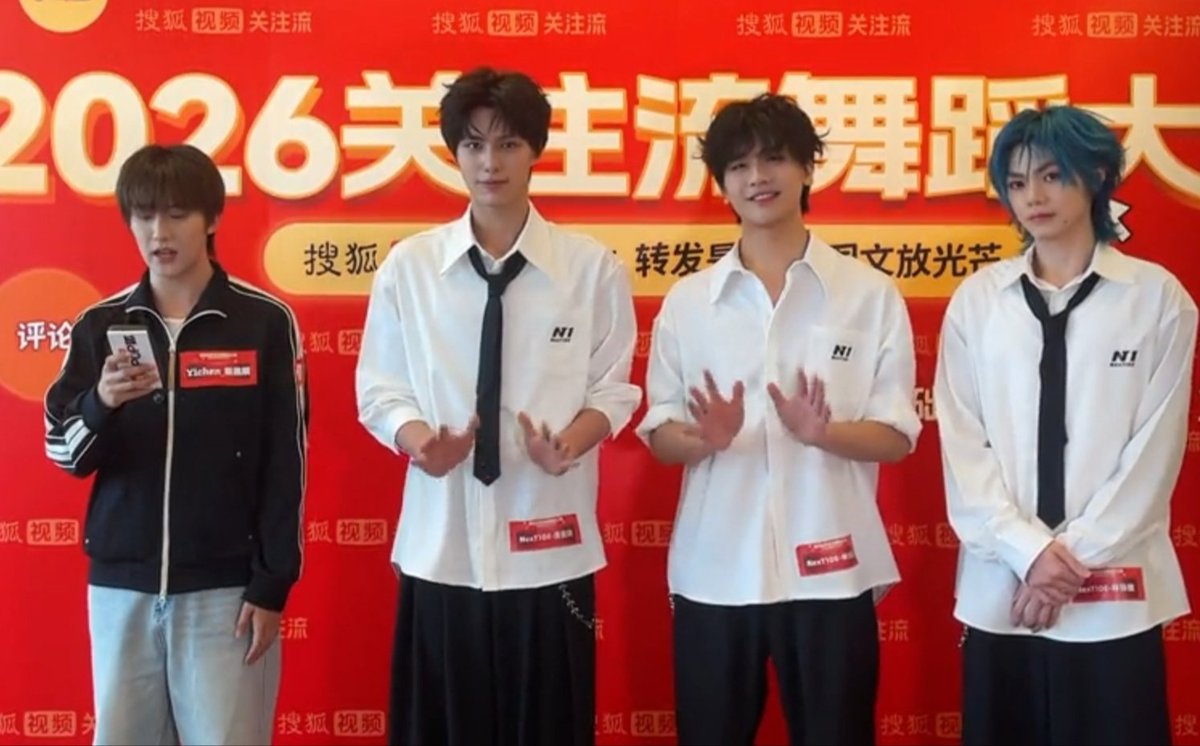 writtenbyshen's tweet image. shen's HAIRSTYLE WTFFFFFFFF