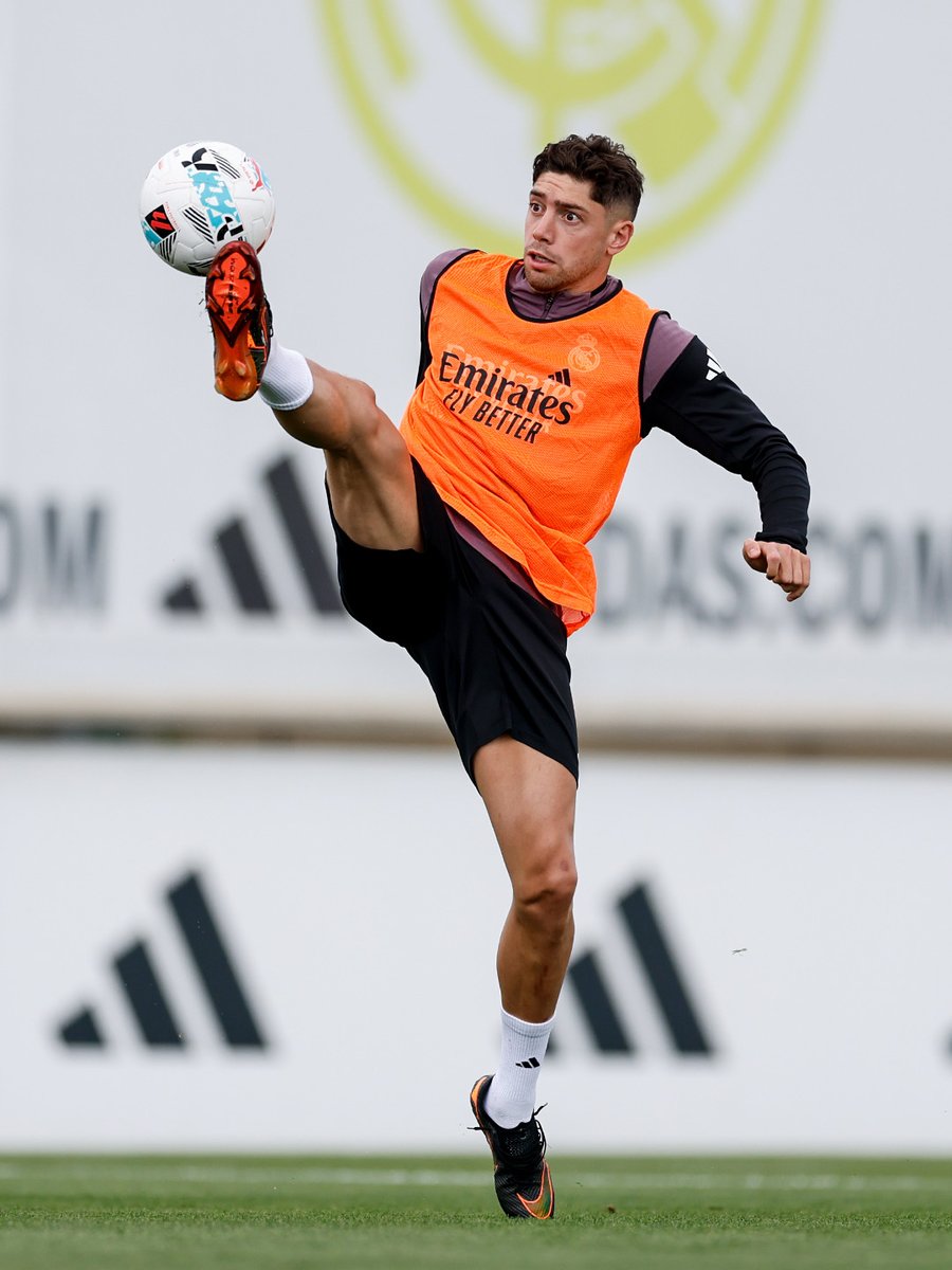 Real Madrid C.F. 🇬🇧🇺🇸 tweet media